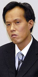 Mitsutaka Uchikoshi