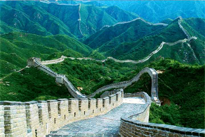 china wall history. Wall of China was begun.