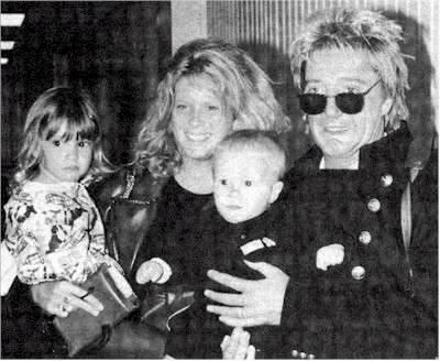 rachel hunter age. Rod Stewart with Rachel Hunter