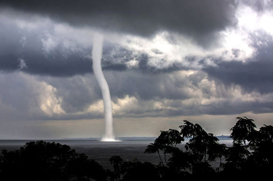 Freshwater Waterspout